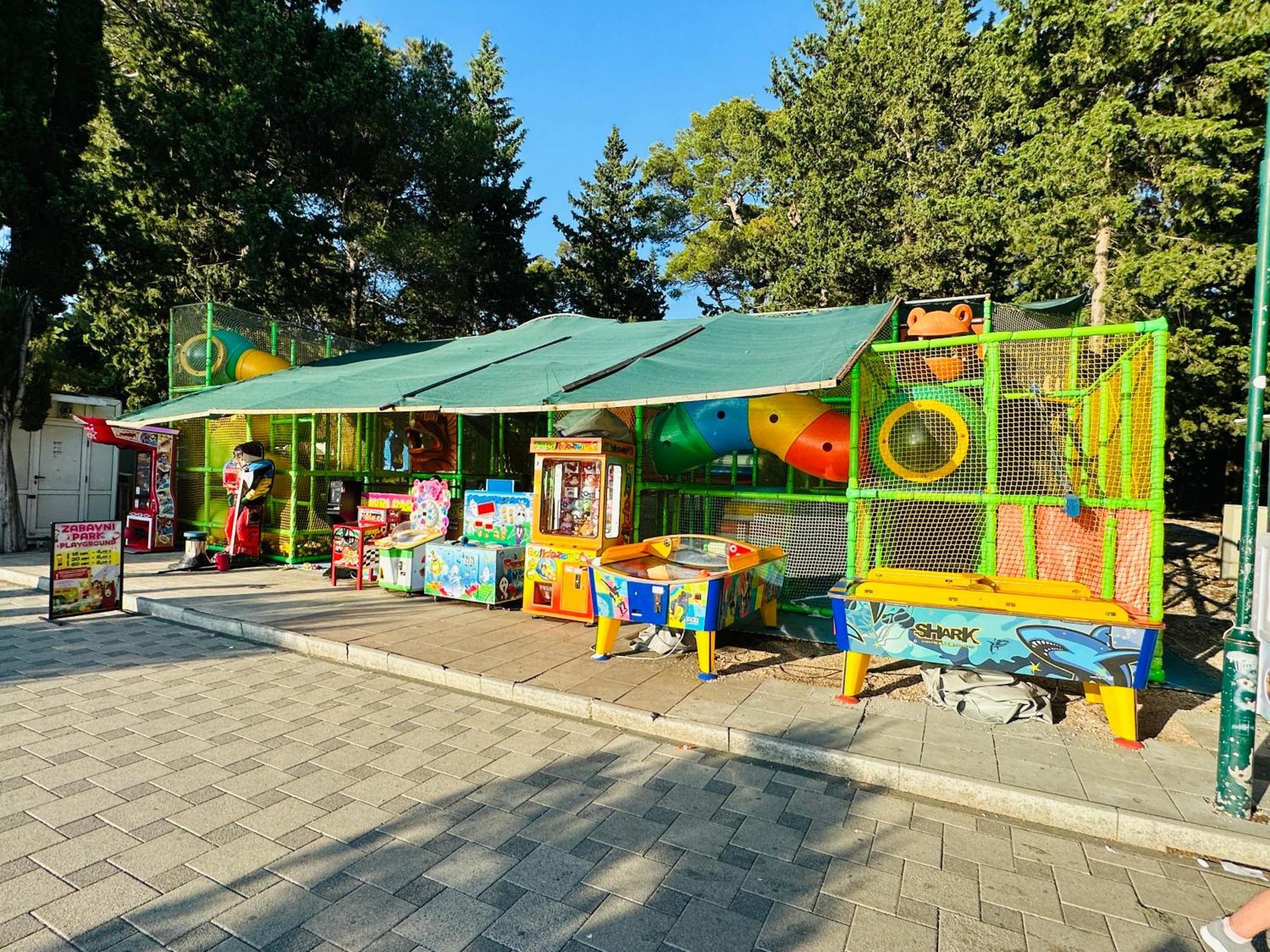 ホテル Pearl Of The Biograd ビオグラード・ナ・モル エクステリア 写真